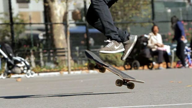 N. How to Do a No Comply Bigspin on a Skateboard Promo Image