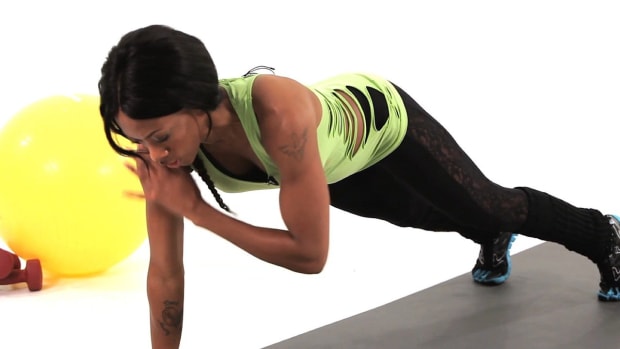 How to Do a Plank Hop Plyometric Exercise - Howcast