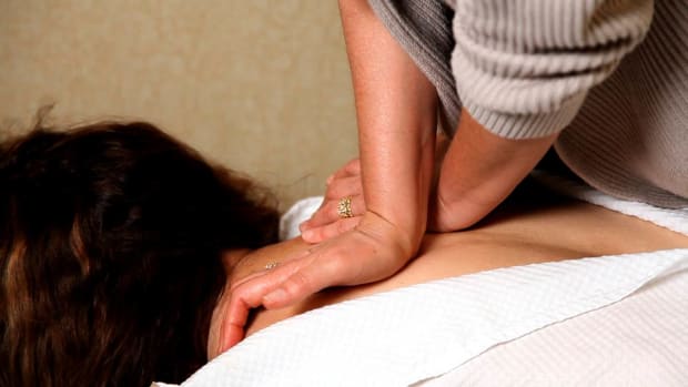 Z. What Is a Chiropractic Adjustment & How Is it Performed? Promo Image