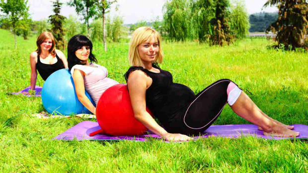 E. What Are the Best Workouts for Pregnant Women? Promo Image