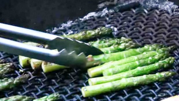 D. How to Make Grilled Asparagus Promo Image