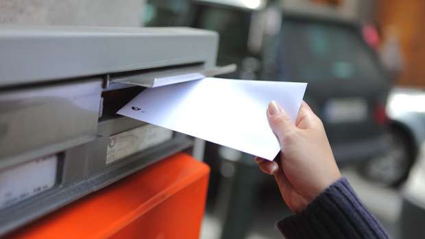 How to Use Coupons - Howcast