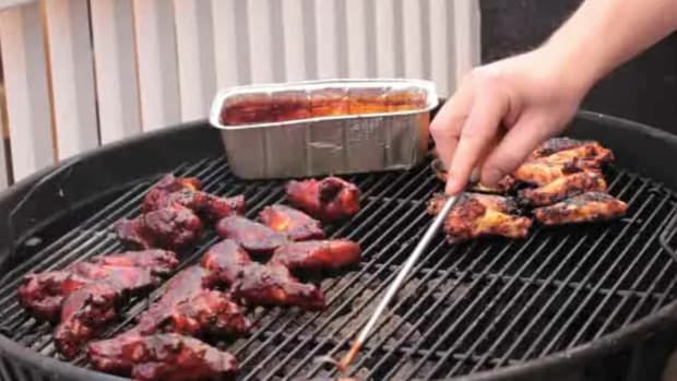 P. How to Cook Barbecued Chicken Wings Promo Image
