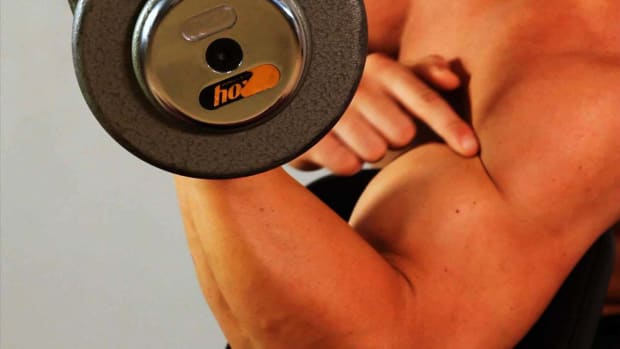 U. How to Do a Preacher Curl for an Arm Workout Promo Image