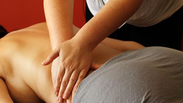 ZA. How to Use Fingers Properly in Deep Tissue Massage Promo Image