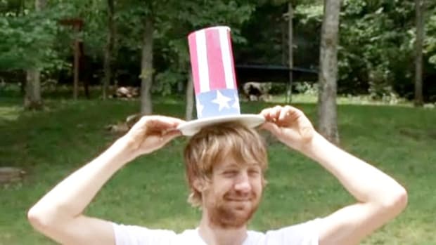 N. How to Make a 4th of July Hat Promo Image