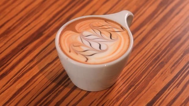 W. How to Do Latte Art Etching with Syrups Promo Image