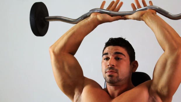 ZD. How to Do a French Press for an Arm Workout Promo Image