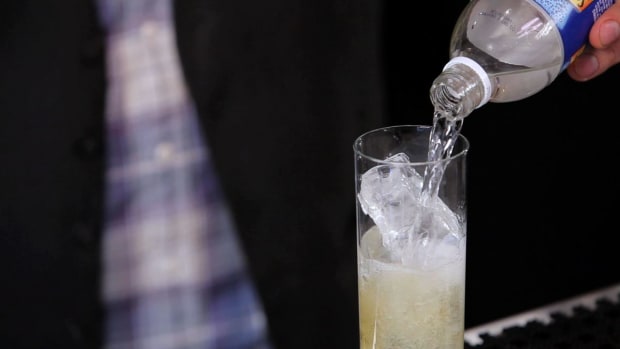 Z. How to Mix Whiskey with Soda Promo Image