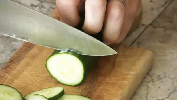 G. How to Learn to Effectively Use a Kitchen Knife Promo Image