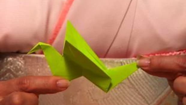 G. How to Make an Origami Flapping Bird Promo Image