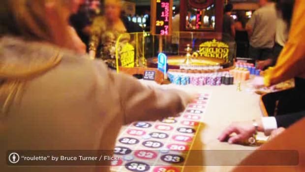ZQ. How to Play Roulette in Las Vegas Promo Image