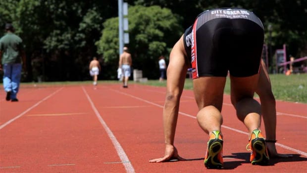 how to train for the 100 and 200 meter dash how to train for the 100 and 200 meter dash