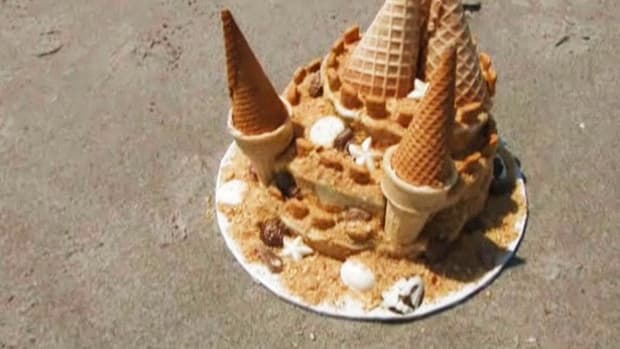 L. How to Make a Sandcastle Cake Promo Image