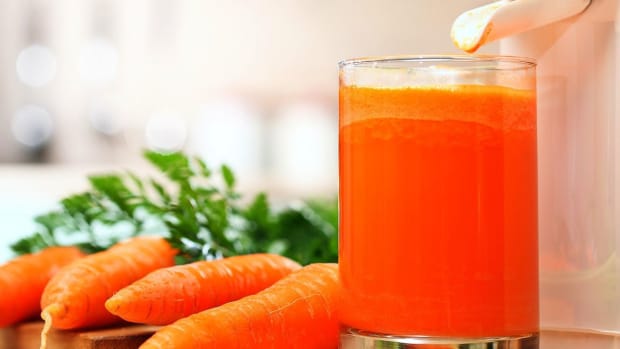 ZI. Pros & Cons of Juicing Promo Image