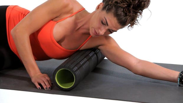 S. How to Foam Roll Your Lats Promo Image