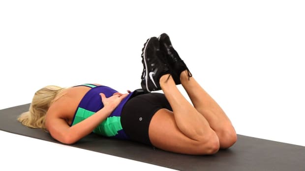 ZE. How to Do a Double Leg Kick Pilates Move for a Leg Workout Promo Image