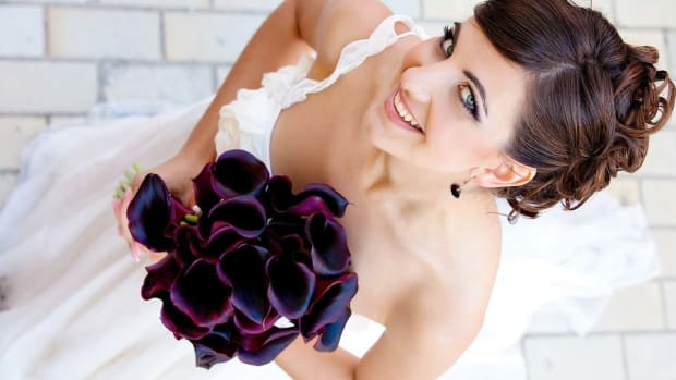 ZZN. 8 Wedding Registry Tips Promo Image