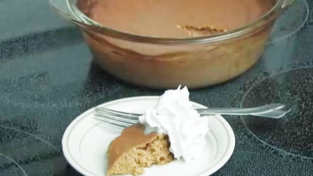 K. How to Make Low-fat, Crustless Pumpkin Pie Promo Image