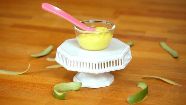 G. How to Make Mango Puree for Babies Promo Image