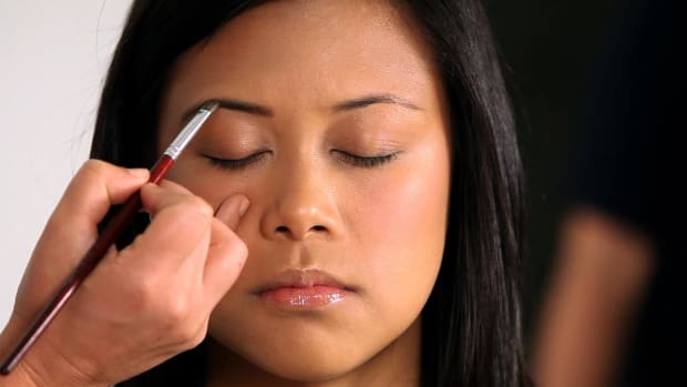 K. How to Fill In Eyebrows for Asians Promo Image
