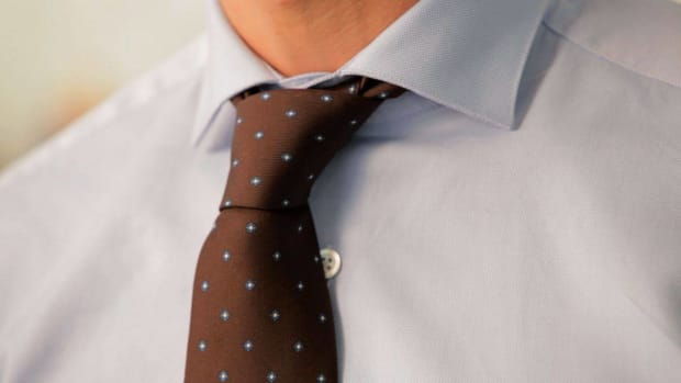 B. How to Tie a Half-Windsor Knot Promo Image