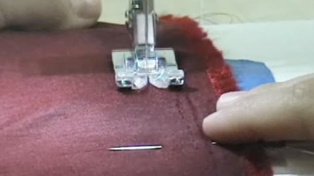 T. How to Sew a Straight Seam Promo Image