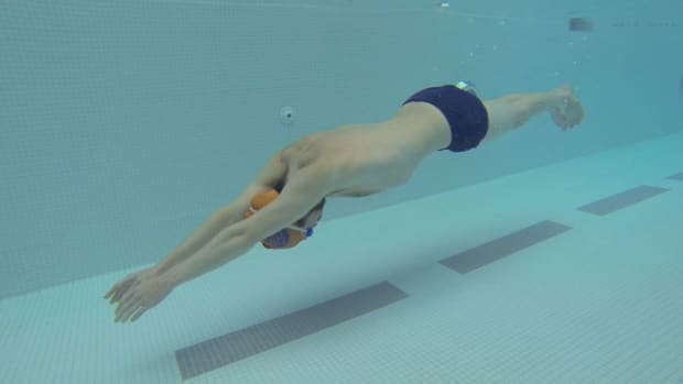 U. How to Swim Underwater Promo Image