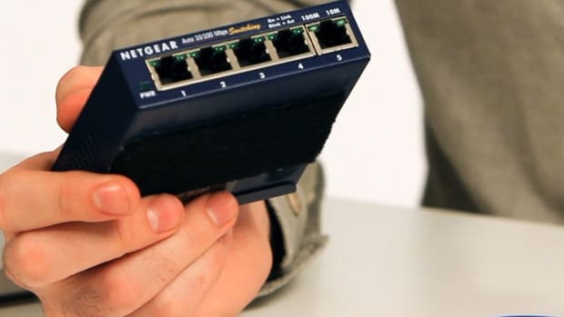 T. What Is an Ethernet Switch? Promo Image