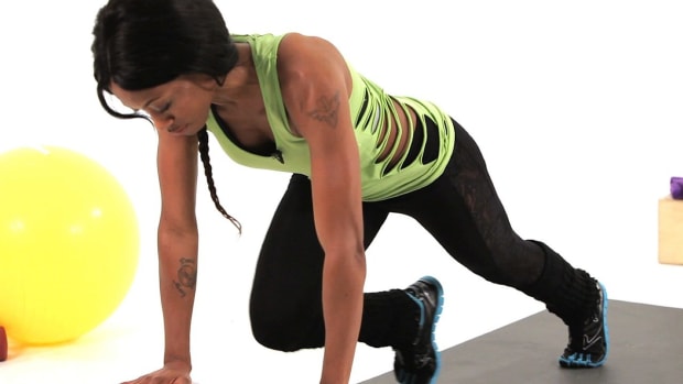 How to Do a Plank Hop Plyometric Exercise - Howcast