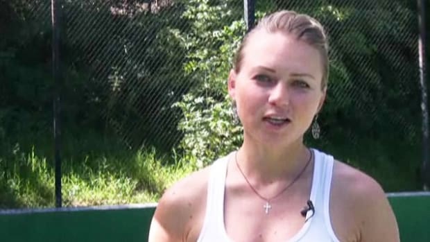 U. How to Play Tennis with Angelina Zdorovytska Promo Image