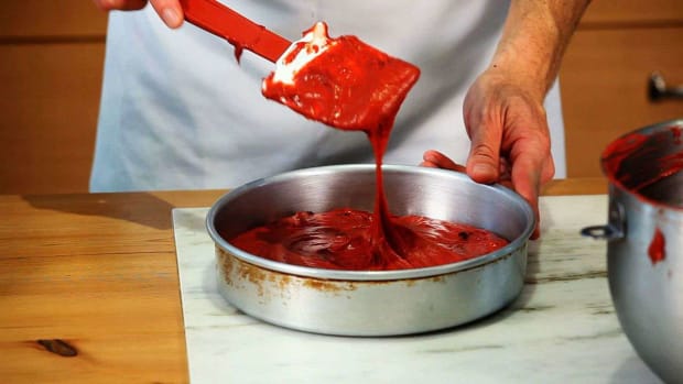 Q. How to Bake a Red Velvet Cake Promo Image