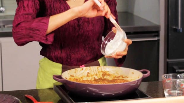 D. How to Make Chicken Tikka Masala Sauce Promo Image