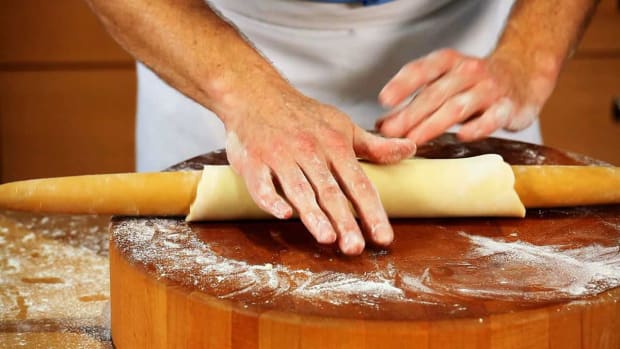 C. How to Prepare Pie Crust for Apple Pie Promo Image