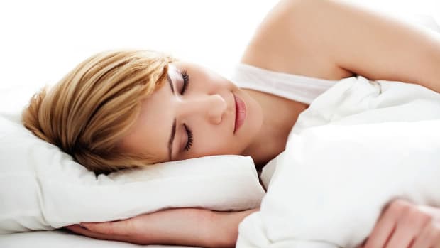 A. 7 Best Sleeping Tips for Insomniacs Promo Image