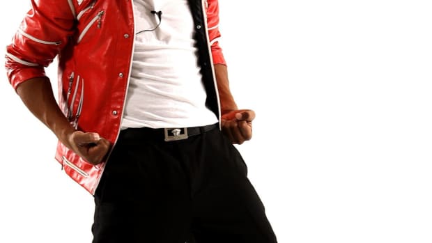 B. How to Do the "Beat It" Dance like Michael Jackson Promo Image