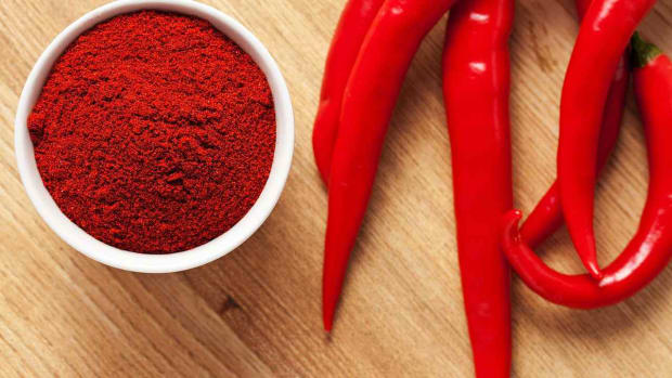 Y. What Makes Cayenne Pepper a Superfood? Promo Image