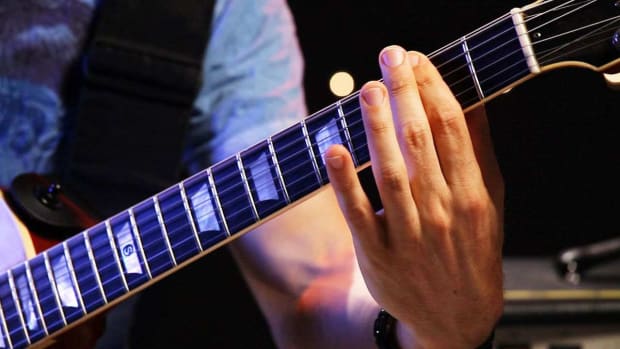 R. How to Play Metal Guitar Riffs in Drop D Promo Image