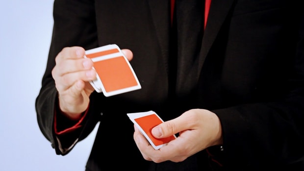 ZD. How to Do an Overhand Lift Shuffle Card Flourish Promo Image