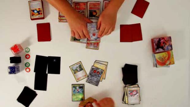 V. How to Play a Trainer Card in the Pokemon TCG Promo Image