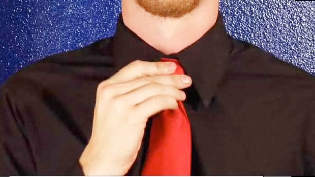 O. How to Tie a Tie with a Half Windsor Knot Promo Image