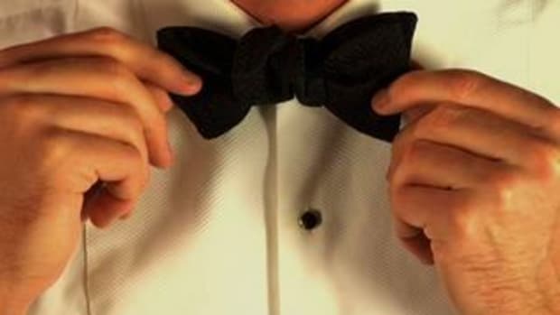 Q. How to Tie a Bow Tie Promo Image
