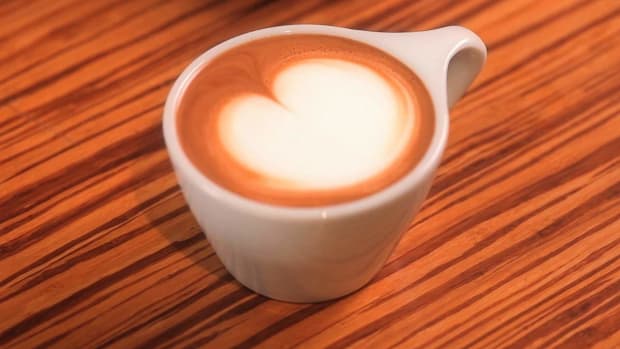 G. How to Pour a Latte Art Monk's Head Promo Image