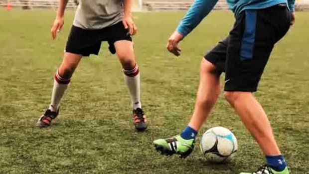S. How to Do a Robinho Stepover Trick in Soccer Promo Image