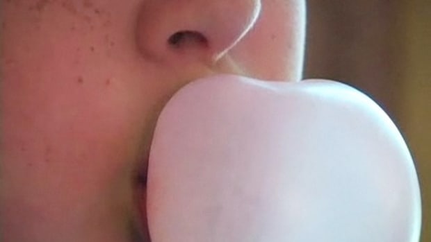 ZA. How to Blow the Biggest, Best Bubble-Gum Bubble Promo Image