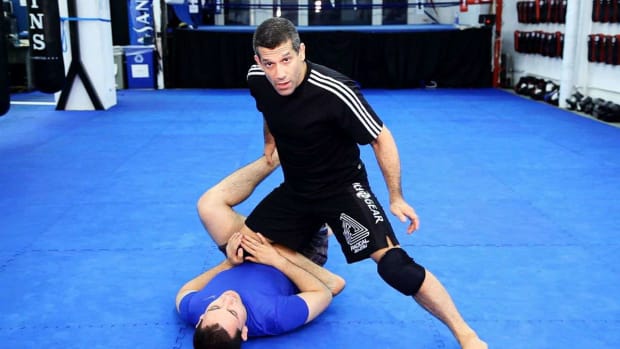 ZV. How to Do Basic Passing the Open Guard MMA Techniques Promo Image