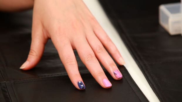 How to Do Newspaper Print Nails - Howcast How to Do Newspaper Print Nails - Howcast