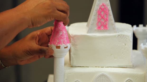W. How to Add a Door & Windows to a Princess Castle Cake Promo Image