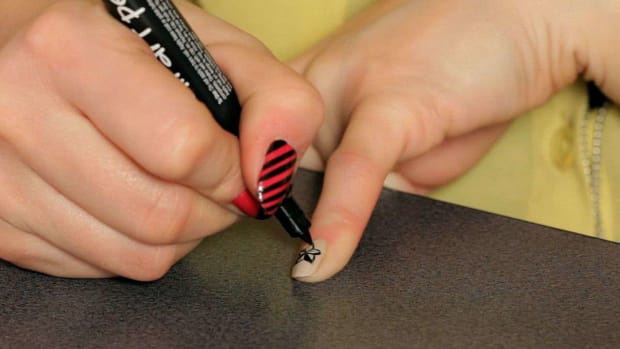 How to Do Nail Art - Howcast