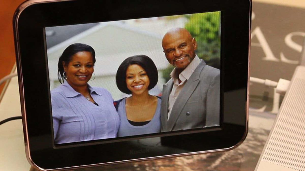 kodak pulse digital picture frame